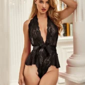 Body Noir en Dentelle avec Décolleté en V Solène (vue alternative) Body Noir en Dentelle avec Décolleté en V Solène (vue alternative)