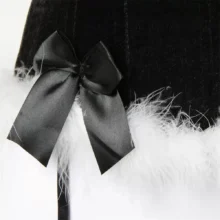 Bustier Velours Noir à Jarretelles Noël Gothique (vue rapprochée)