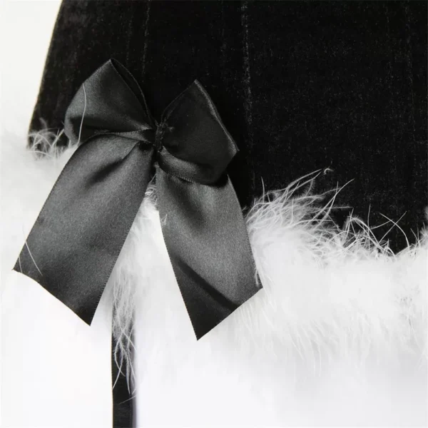 Bustier Velours Noir à Jarretelles Noël Gothique (vue rapprochée)