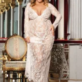 Robe longue grande taille en dentelle blanche Tania (1)