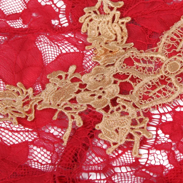 nuisette en satin clarissa rouge (2) nuisette en satin clarissa rouge (2)