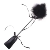 Cravache cuir et plume (1) Cravache cuir et plume