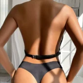 Harnais soutien-gorge Cuir et Chaînes (2) Harnais soutien-gorge Cuir et Chaînes