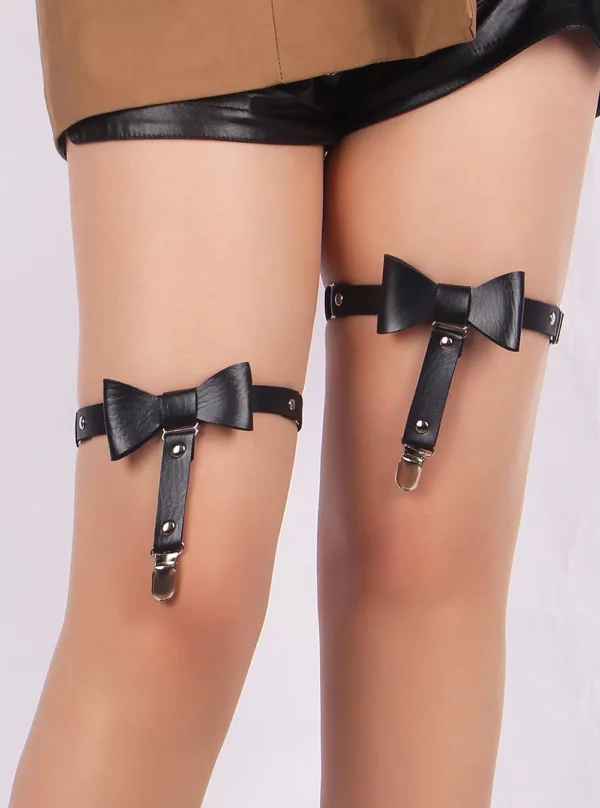 Jarretière en cuir noeud papillon avec Jarretelle (3) Jarretière en cuir noeud papillon avec Jarretelle (3)