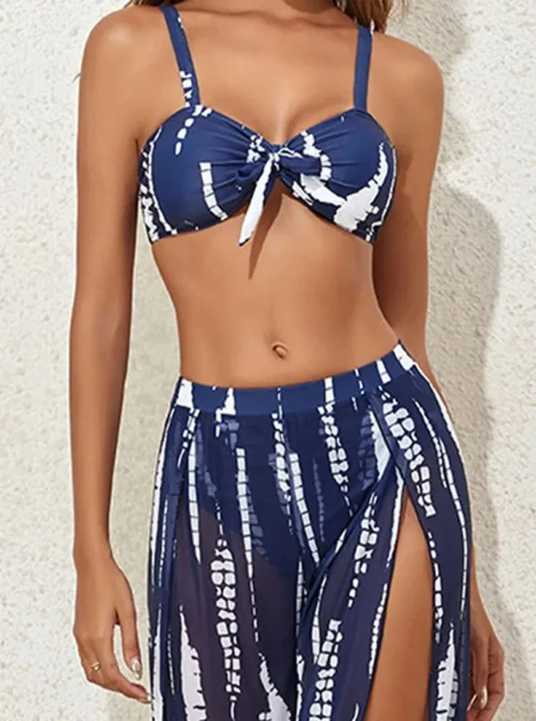 Bikini Tie Dye et sa jupe longue Blue (zoom) Bikini Tie Dye et sa jupe longue fendue sur les côtés Shivaleecious