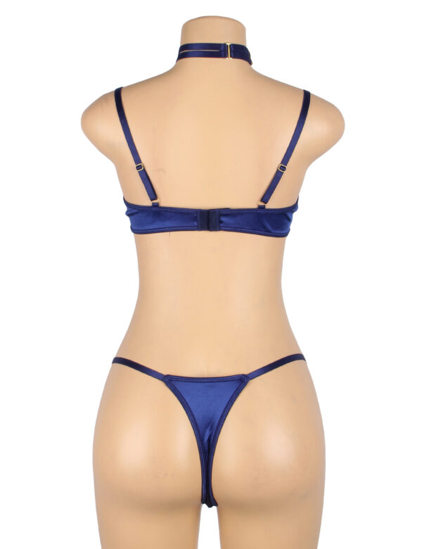 Ensemble sexy en velours bleu Saphir