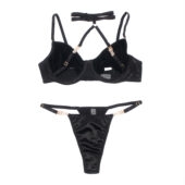 Ensemble sexy en velours noir Intense