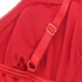 Lingerie en velours rouge Ruby (bretelles) Lingerie en velours rouge Ruby (bretelles)