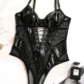 Body cuir, résille et ficelles Romana (vue réelle, face)