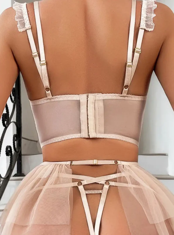 Ensemble bustier nude en tulle avec broderie vu de dos