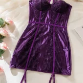 Guêpière satinée et dentelle - violet à plat guêpière satinée et dentelle violette à plat