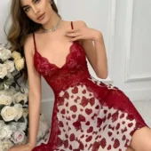 Nuisette cœur Élégance Romance - face assise nuisette cœur vue avant assise