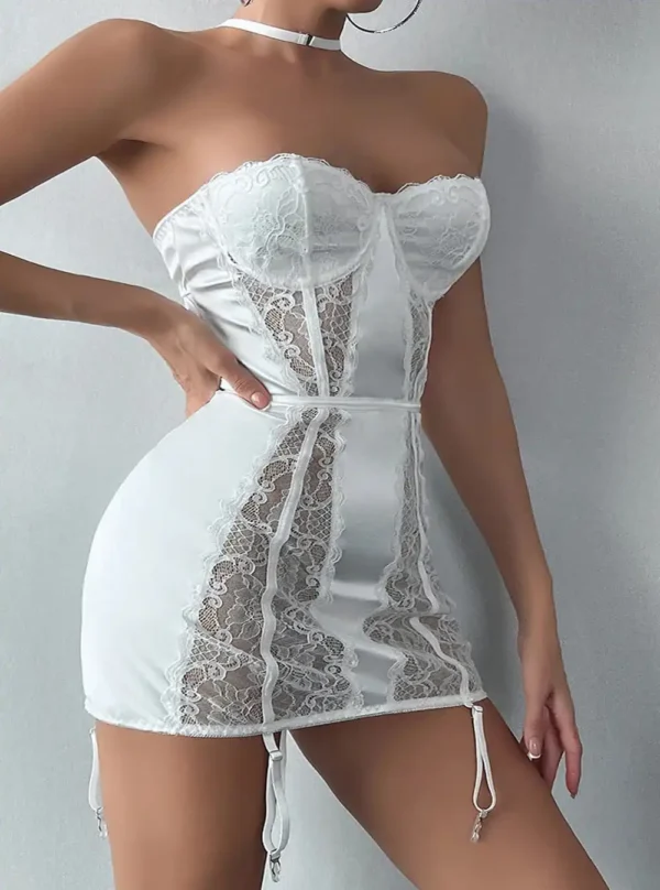 Robe lingerie de mariage satin & dentelle - profil robe lingerie de mariage vue de profil