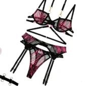 Ensemble lingerie zébré rose à plat — toutes les pièces incluses — Shivaleecious