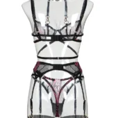 Ensemble zébré rose porté sur mannequin, vue de dos — Shivaleecious