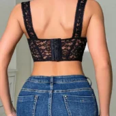Bustier dentelle noire structuré à armatures -dos Dos du bustier dentelle noire avec dentelle et fermeture à agrafes