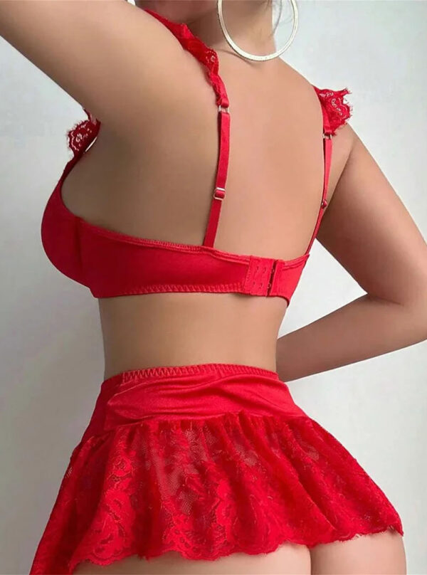 Ensemble lingerie sexy jupe dentelle et nœuds rouge - porté de dos Ensemble lingerie sexy jupe dentelle et nœuds