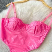 Body cuir bustier glamour rose à plat