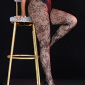 Collants noirs en résille florale