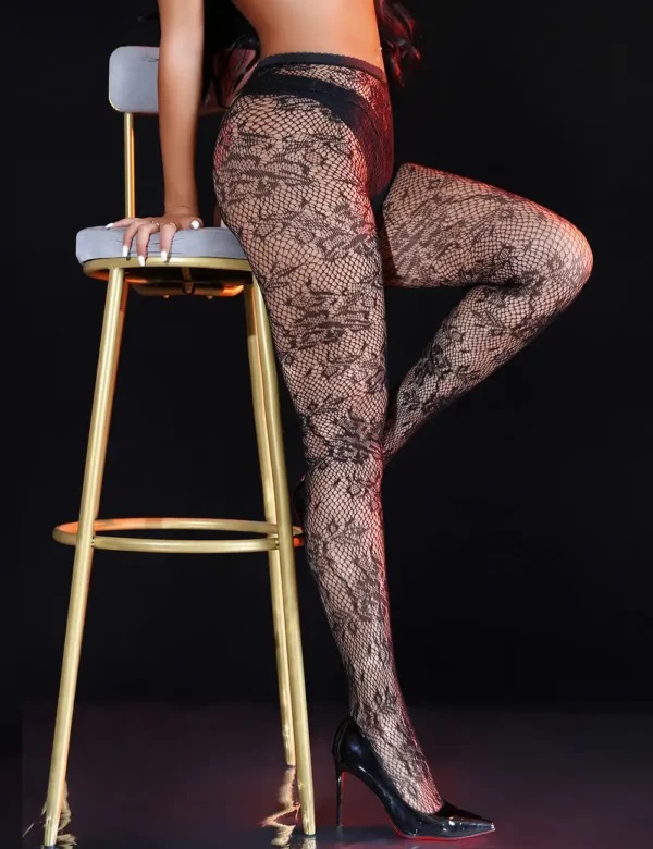Collants noirs en résille florale
