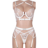 Ensemble lingerie mariage harnais dentelle Blanche (2) Ensemble lingerie mariage harnais dentelle Blanche