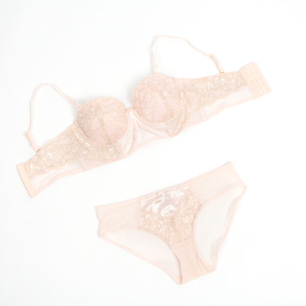 Ensemble soutien-gorge balconnet Romane rose (3) Ensemble soutien-gorge balconnet Romane
