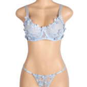 Ensemble triangle tulle fleurs brodées 3D Camélia bleu (3) Ensemble triangle tulle fleurs brodées 3D Camélia