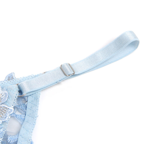 Ensemble triangle tulle fleurs brodées 3D Camélia bleu (5) Ensemble triangle tulle fleurs brodées 3D Camélia