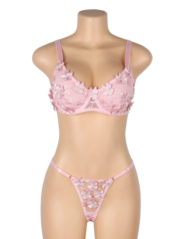 Ensemble triangle tulle fleurs brodées 3D Camélia rose (4) Ensemble triangle tulle fleurs brodées 3D Camélia