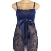 Nuisette bleue en dentelle florale et ruban satin