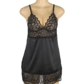 Nuisette satin noir et dentelle dos ouvert (5) Nuisette satin noir et dentelle dos ouvert